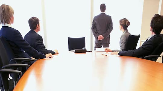 Alle stöhnen, keiner hörts