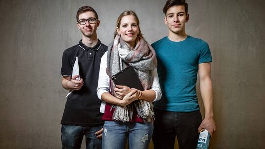 Wenn Junge Junge retten