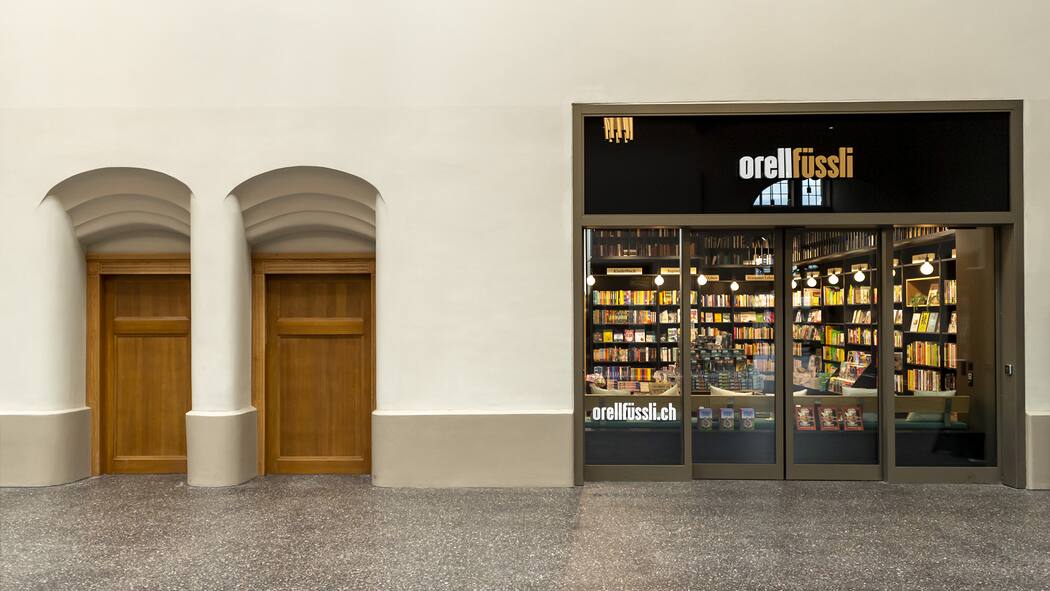 Hier gibts die günstigsten Bücher der Schweiz Eine Filiale von Orell Füssli im Bahnhof Basel SBB.