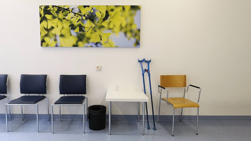 Bundesgericht verbietet Abendgebühren in der Permanence Notfall-Praxen haben teilweise bis 22 Uhr geöffnet, dürfen neu aber keine Pauschale für späte Behandlungen mehr verrechnen.