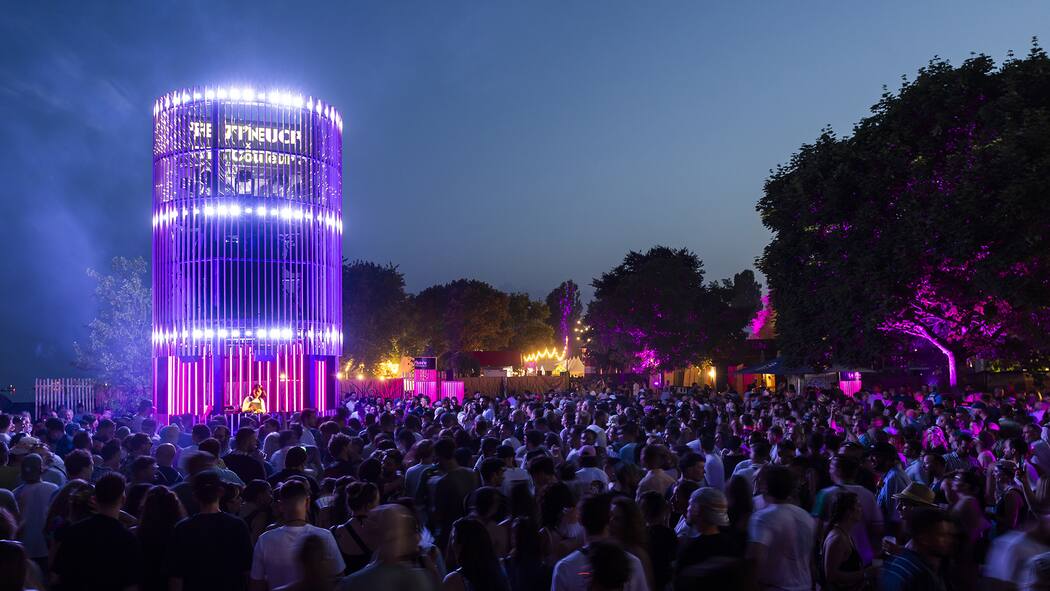 Gibt es Geld zurück bei abgesagten Festivals? Festivalgelände Festi'neuch