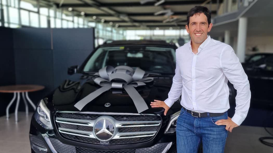 Occasion entpuppt sich als Unfallwagen Portrait von Georgi Goranov. Bild zur Verfügung gestellt durch Protagonisten für eine einmalige redaktionelle Nutzung beobachter.ch zum Thema "Mercedes verkauft Unfallwagen", Publikationsdaumt 24.10.2024.Editorial Note: Nummernschild unkenntlich gemacht.