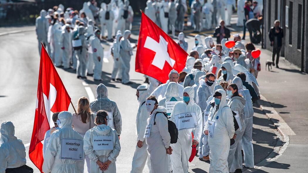 Die Welt der Corona-Skeptiker Demonstration gegen die Corona-Massnahmen am 20. Februar 2021 in Wohlen