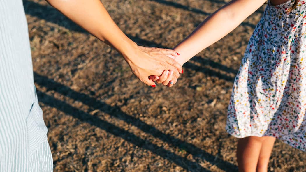 Die Rolle meines Lebens Mutter und Tochter Hand in Hand