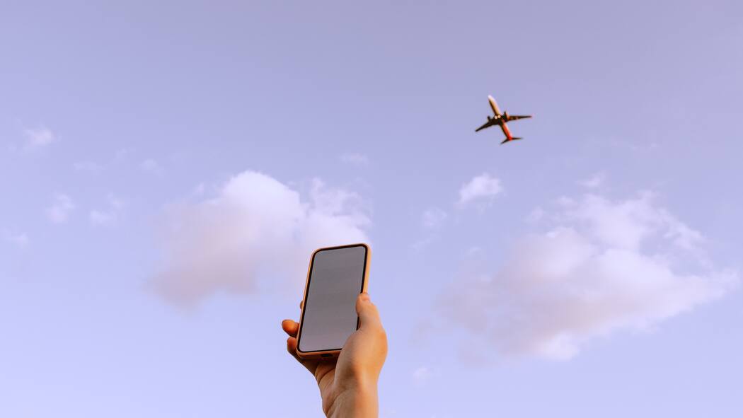 Günstige Datenpaket-Optionen für die Ferien Wer im Ausland im Internet surfen möchte, braucht ein Datenpaket. Da gibt es aber diverse Optionen.