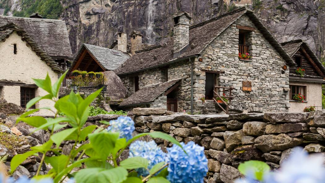 Wandern auf wilden Wegen Maggiatal