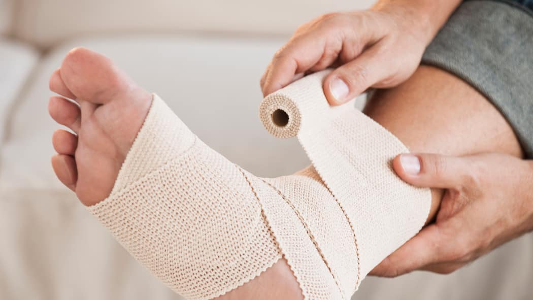 Haben Sie die richtigen Zusatzversicherungen? Fuss verletzt. Braucht es dafür eine Zusatzversicherung?