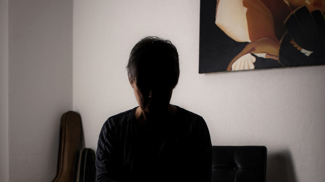 «Ich schluckte mehr als zehn Jahre lang verschiedenste Opioide» «Indirekt sagte man mir: Es liegt an mir, dass die Therapie nicht wirkt»: Nathalie Steiner*