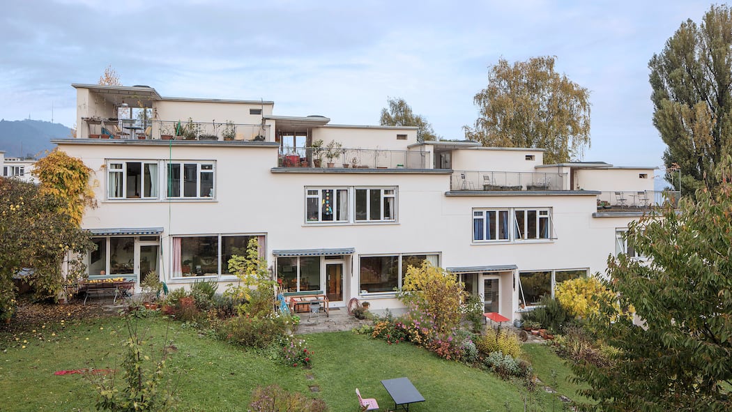 So zeitlos baute man in den 1930ern «Leicht und atmend stehen die niedrigen Hauszeilen in den offenen Gärten»: So schrieb die NZZ 1932 über die Siedlung Neubühl.