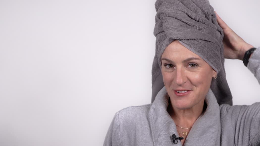 Wie oft duschen ist gesund für die Haut? Dr. Claudia Twerenbold erklärt, wie gesund häufiges Duschen für die Haut ist