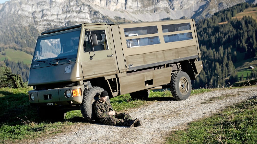 Wie die Armee diskret Milliarden verpulvert Duro