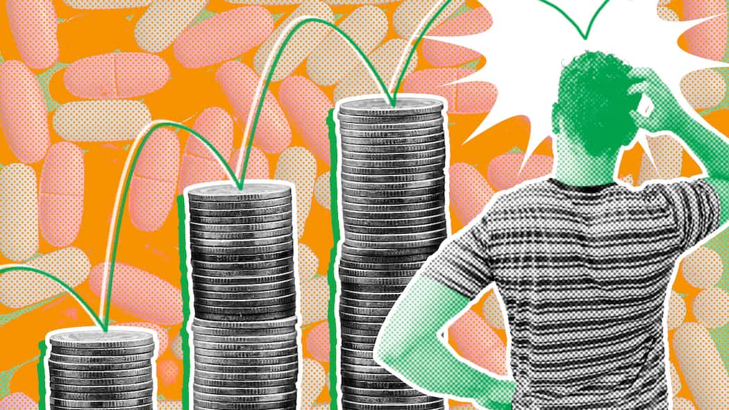 Kasse oder Modell wechseln – so können Sie sparen Drei gestapelte Münztürme vor einem Mann in Rückansicht, der sich am Kopf kratzt, vor einem Hintergrund mit Pillen - Wie Sie trotz höherer Krankenkassenprämien Geld sparen – die Tipps des Beobachters.