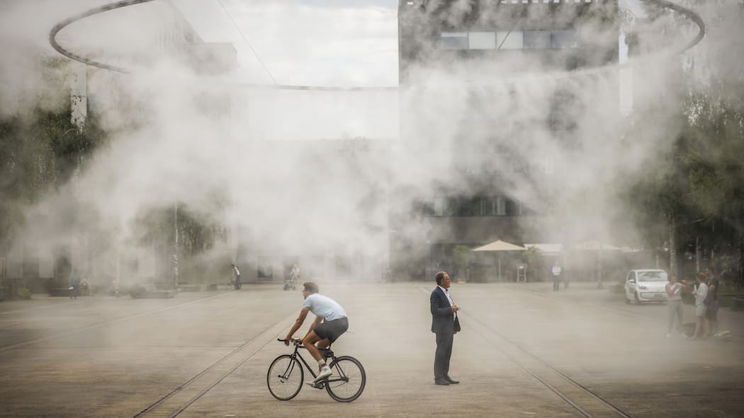 Ein Sprühnebel macht noch keinen Sommer Testballon abgeblasen. Die Wolke aus Sprühnebel über dem heissen Zürcher Turbinenplatz wurde nach zwei Probejahren 2022 und 2023 wieder abmontiert.