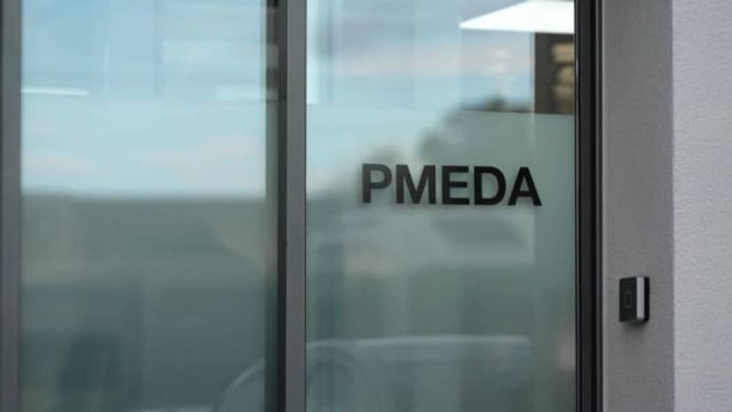 Bundesgericht lässt Betroffene hoffen Türe, mit PMEDA beschriftet