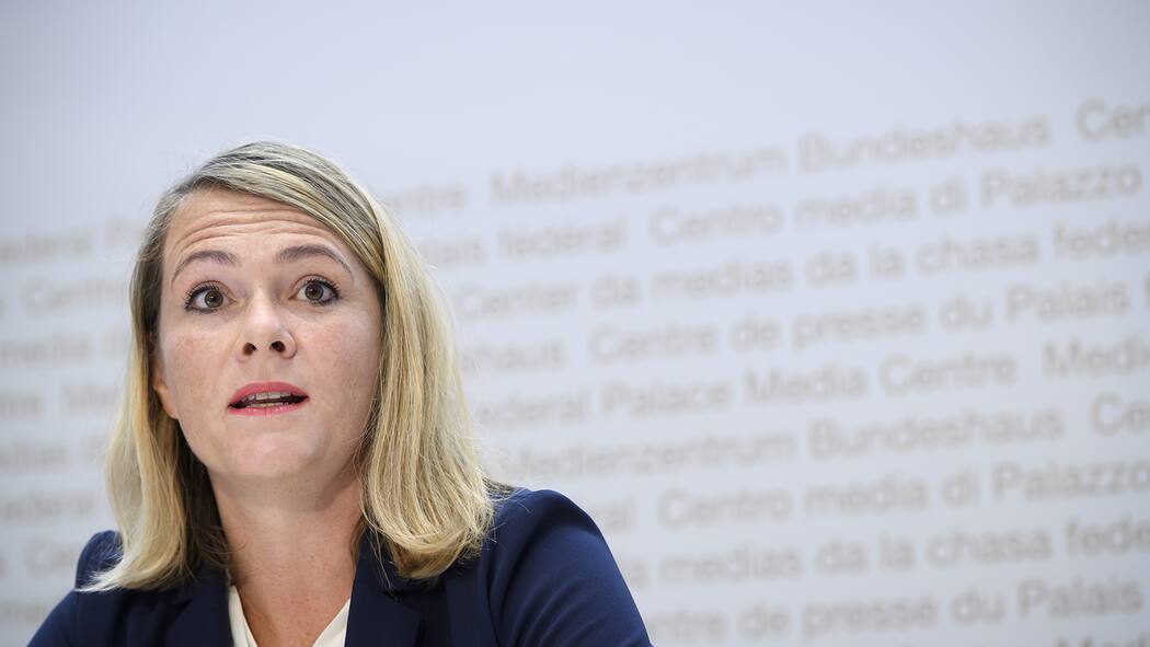 «Nicht mehr zeitgemäss» Kathrin Bertschy, Nationalraetin GLP, spricht waehrend einer Medienkonferenz des Ja-Komitees fuer einen zweiwoechigen Vaterschaftsurlaub, am Donnerstag, 6. August 2020 in Bern. (KEYSTONE/Anthony Anex)