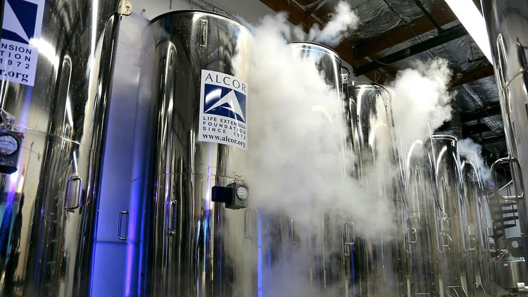 Kryonik – eisgekühlt in die Zukunft Stickstofftank