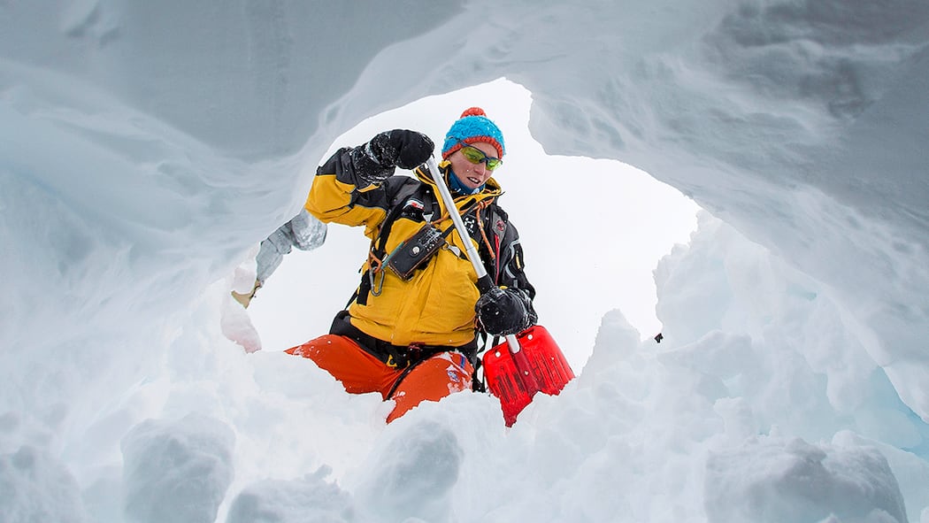 Diese Ausrüstung braucht man Lawine