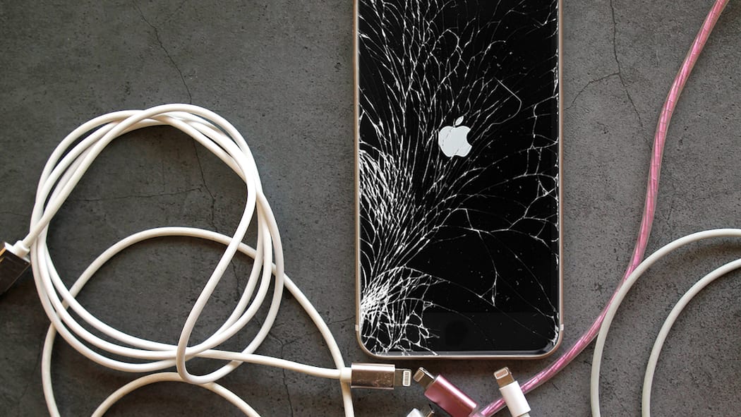 Apples Mühe mit Reparaturen Kaputtes iPhone