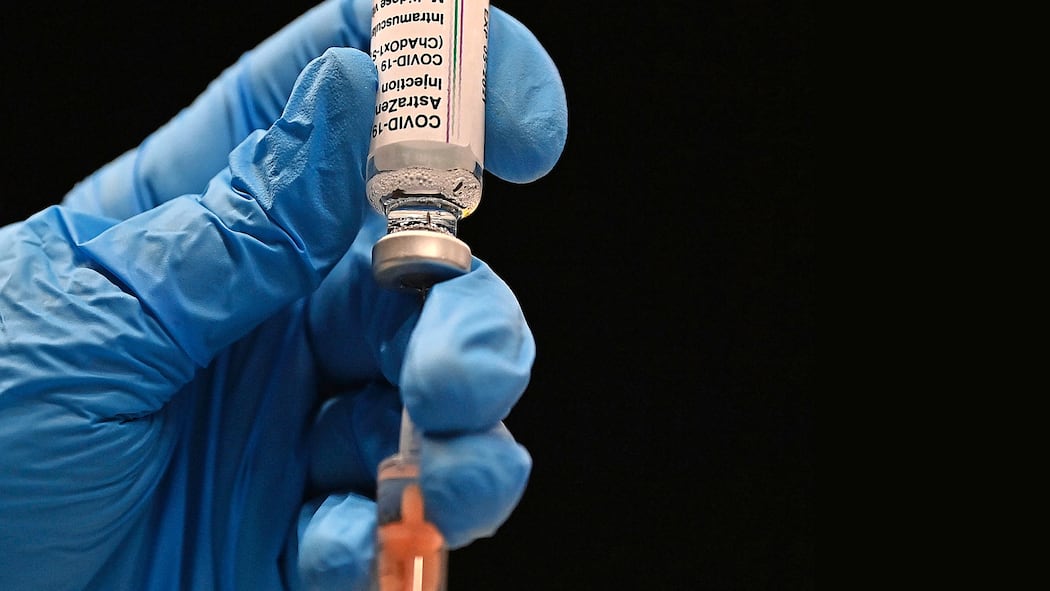 Wie sicher ist der AstraZeneca-Impfstoff? Impfstoff von AstraZeneca