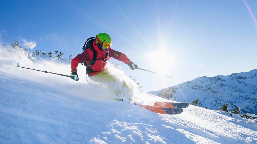 Wer haftet bei einem Lawinenniedergang? Schneepiste verlassen