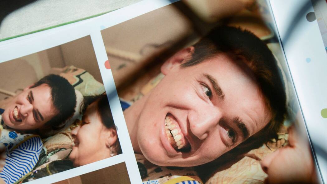 Ohne Schuld keine Vergebung Dominic strahlt aus dem Fotoalbum