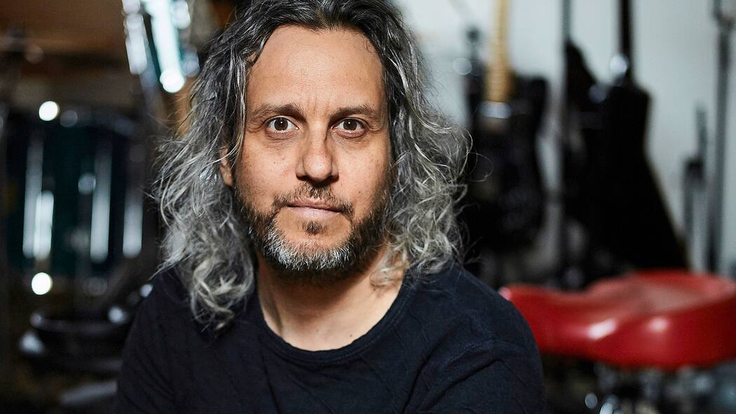 Für Musikerinnen und Musiker wird es düster Reto Burrell, Singer-Songwriter