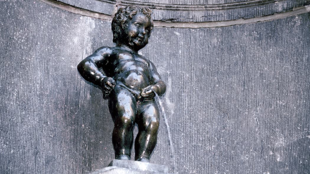 Was tun, wenns beim Mann nicht mehr so läuft? Manneken Pis Brunnenfigur in Brüssel