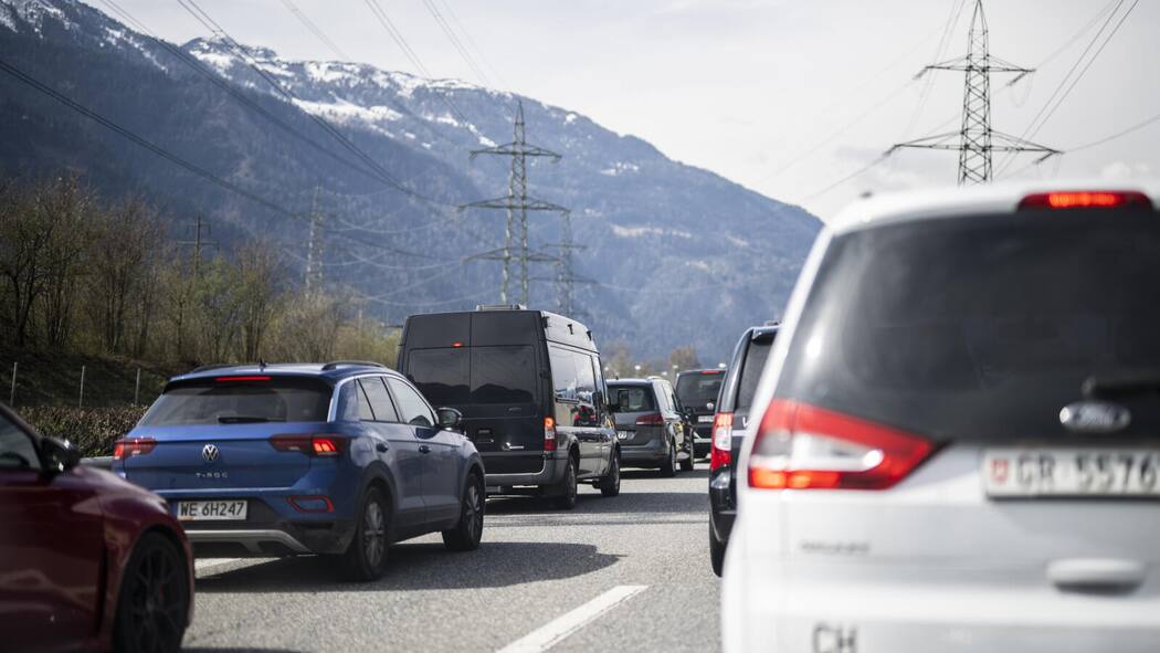 Bundesamt bremst Urner Parlament aus Die Urner wollen mit einem Slot-System die Zufahrt zum Gotthard beschränken.