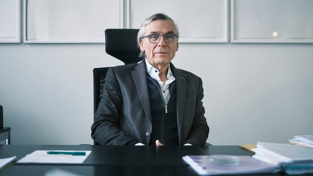 «Heute kommt es viel schneller zu Aggressionen» Michel-André Fels, Generalstaatsanwalt des Kantons BernFotografiert in seinem Büro am Nordring 8 in Bern© Dres Hubacher / Ringier Axel Springer Schweiz AG