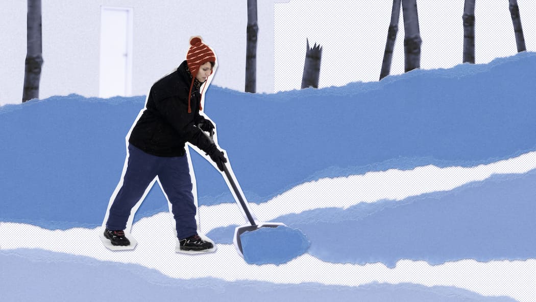 Was, wenn sich die Nachbarin das Bein bricht? Lieber schaufeln: Wenn der Weg vereist ist, gilt er rechtlich als fehlerhaft.