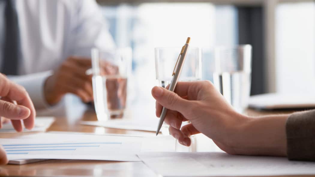 Unseriöser Makler, undurchsichtige Provisionen Krankenkassen