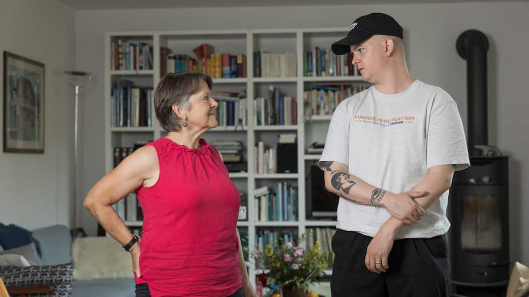 «Gäbemer öis heftig, Alte» Bro trifft auf Bildungsbürgerin: Eva Pieth und Tiktoker Erich Lüthi