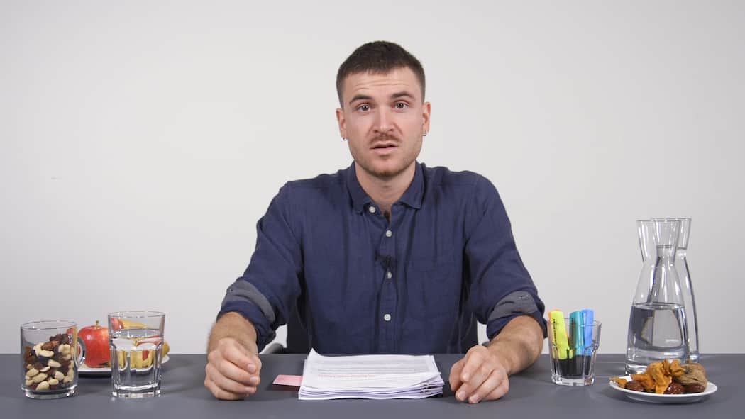 Wir haben die AGB von Airbnb für Sie gelesen Lauritz Mori liest die AGB von Airbnb