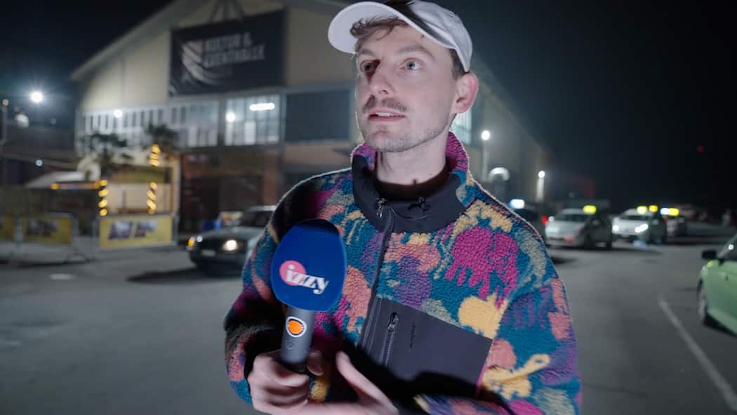 Wer fährt betrunken nach Hause? «Izzy» macht den Test izzy: Alkoholtest – Wer fährt betrunken nach Hause?