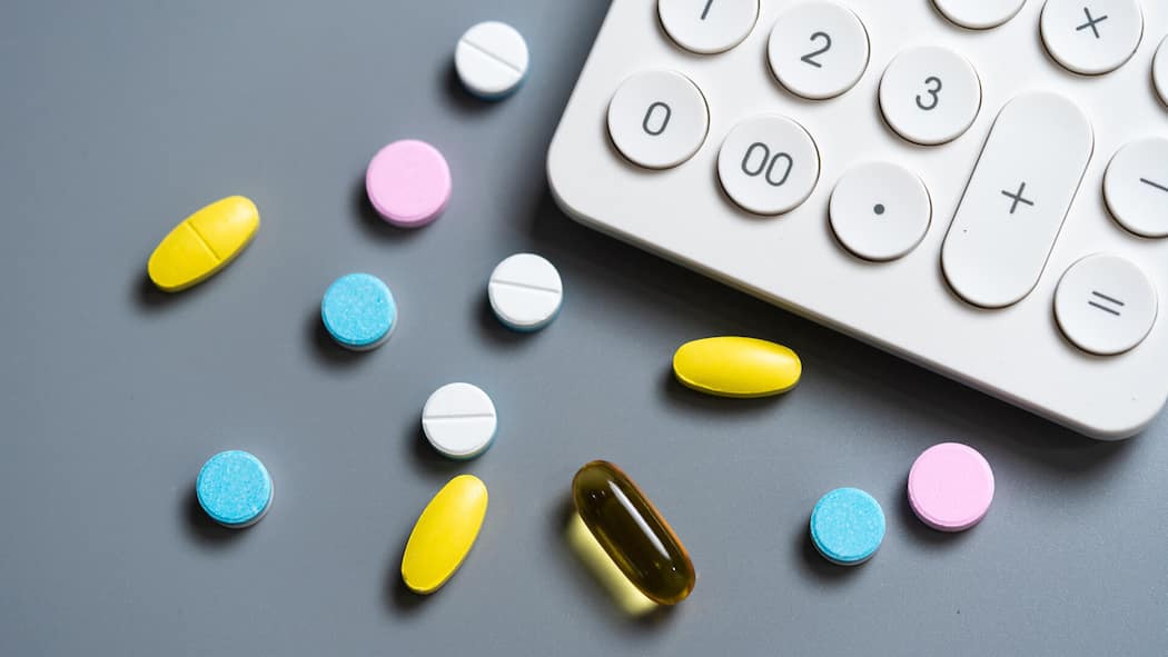 Immer höhere Medikamentenkosten – was machen die Parteien? money and pills,medicine
Original File-ID: 1413387079