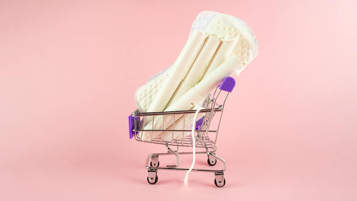 Tamponsteuer Aldi verkauft Tampons, Binden und andere Periodenprodukte