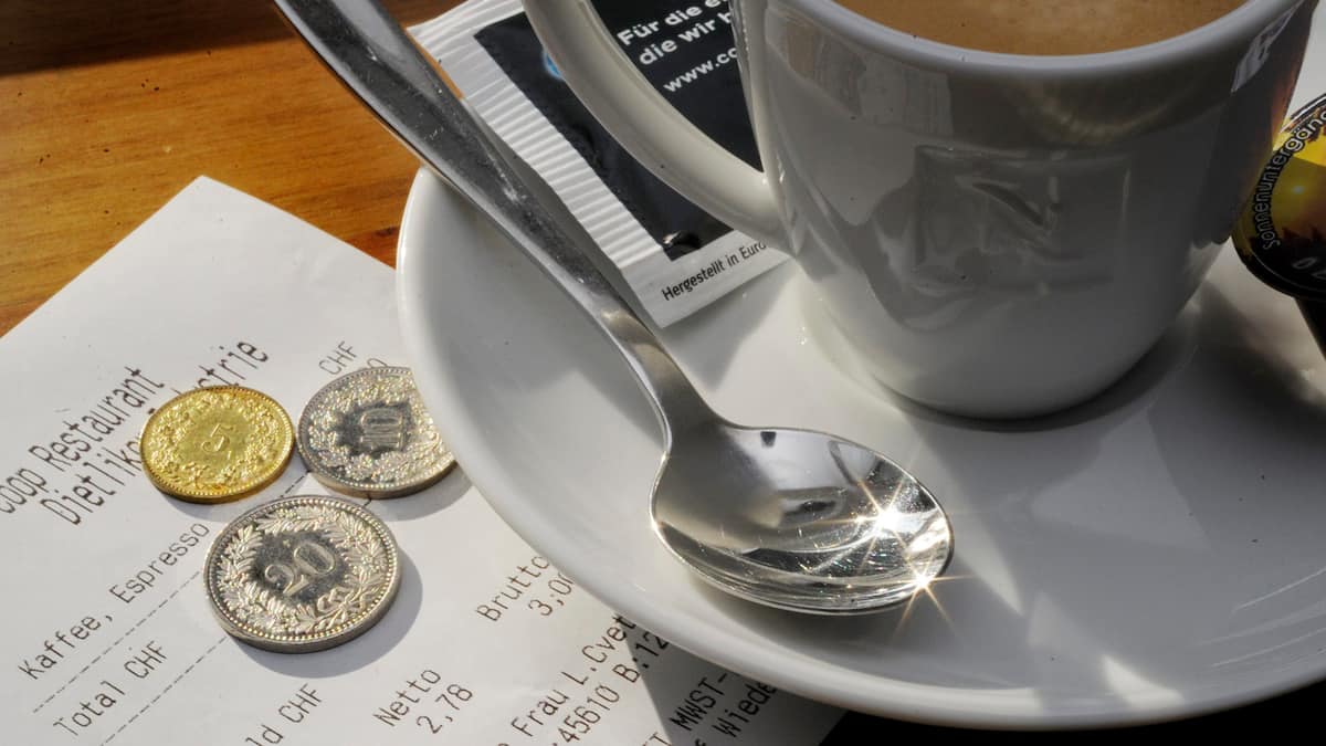 Darf Man Dhl Boten Trinkgeld Geben Trinkgeld und Steuern: Ist es jetzt Schwarzgeld? | Beobachter