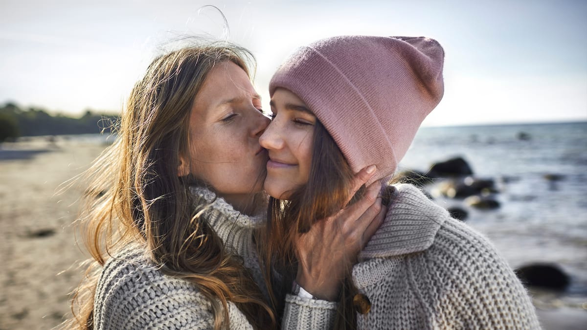 Erziehung von Teenager-Eltern: So gelingt die Ablösung