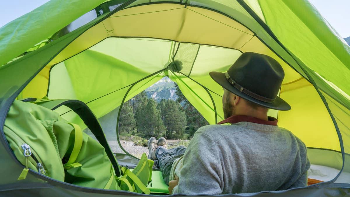 Wildcampen Schweiz: Was erlaubt ist, wo Bussen drohen – Überblick