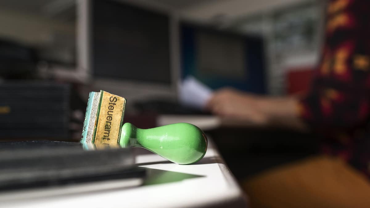 Frist verpasst – IT-Firma zahlt sechs Millionen Franken Steuern Frist verpasst – IT-Firma zahlt sechs Millionen Franken Steuern