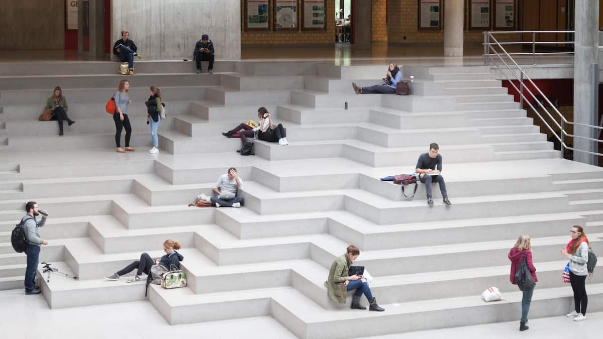 Uni Zürich lässt Studenten abblitzen Uni Zürich lässt Studenten abblitzen