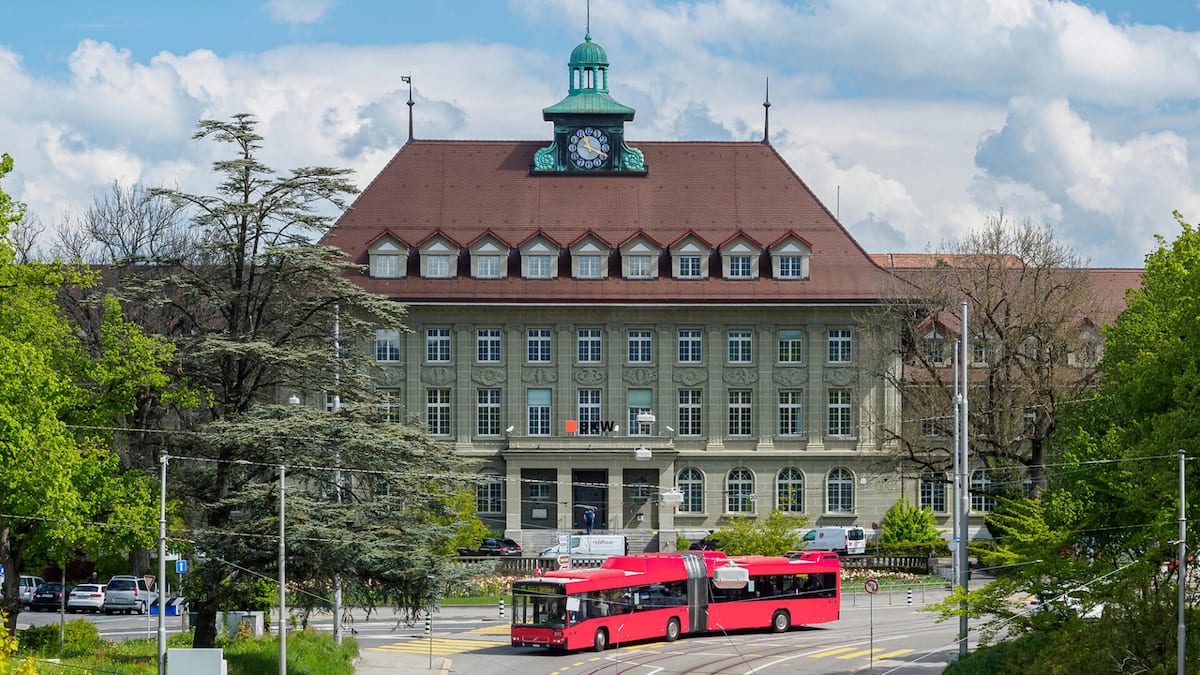 BKW unter Druck: Mehrere Entlassungen von Frauen über 50 BKW unter Druck: Mehrere Entlassungen von Frauen über 50