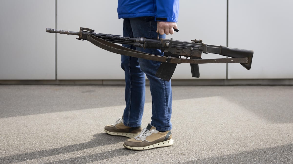 Häusliche Gewalt: Nationalrat lehnt Einzug von Armeewaffen ab Häusliche Gewalt: Nationalrat lehnt Einzug von Armeewaffen ab