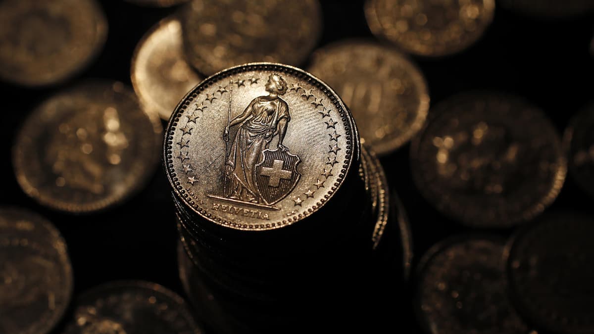 Wie sehr wir noch an Noten und Münzen hängen – fünf Fakten Wie sehr wir noch an Noten und Münzen hängen – fünf Fakten