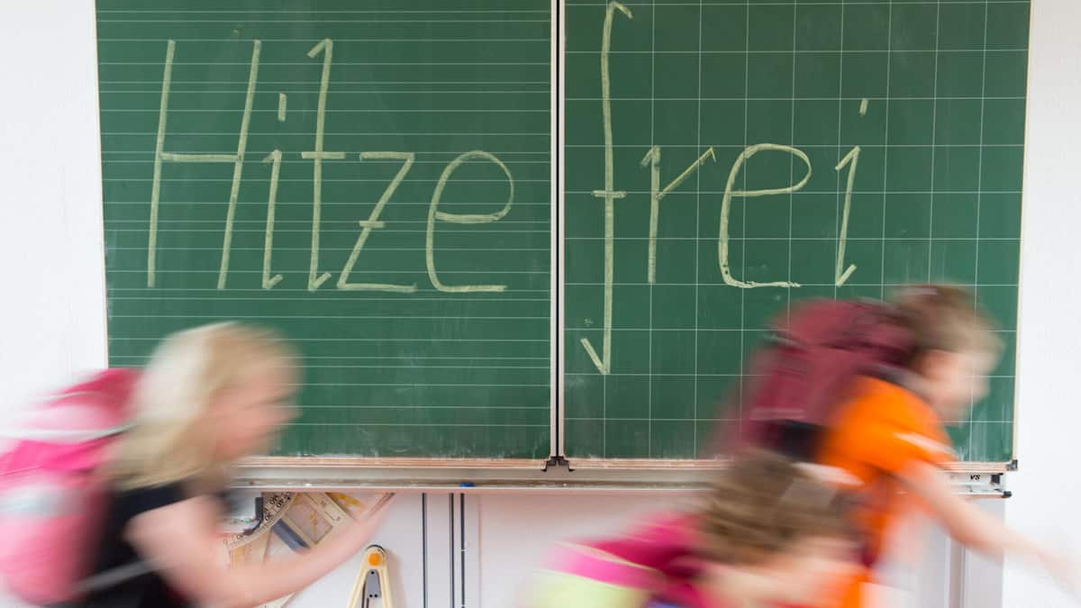 Hitzefrei an Schulen: Braucht es verbindliche Regeln? Hitzefrei an Schulen: Braucht es verbindliche Regeln?