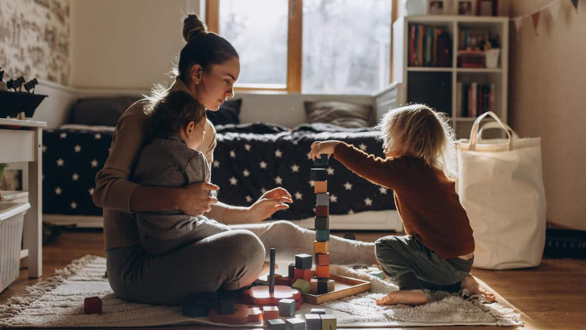 Erziehungsstile: Crunchy vs. Silky-Moms im Vergleich Erziehungsstile: Crunchy vs. Silky-Moms im Vergleich