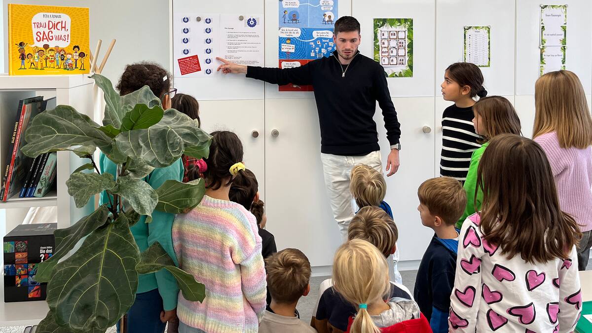 Solothurner Primarschule kämpft mit eigenem Prix Courage gegen Mobbing Solothurner Primarschule kämpft mit eigenem Prix Courage gegen Mobbing