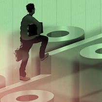 Sparkonten sind tot? So machen Sie Ihres profitabler Ein Mann mit Aktenkoffer geht auf einer Treppe aus Prozent-Zeichen. Wie man das meiste aus seinem Sparkonto herausholt.