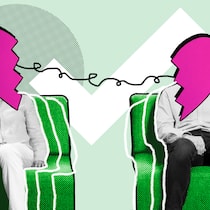 Finden Sie gute Lösungen für Ihre Scheidung Montage Paar mit gebrochenen Herzen als Köpfe sitzen auf getrenntem Sofa. Expertinnen und Experten des Beobachters beraten Sie für 60 Franken telefonisch zu Ihrer Scheidung. Buchen Sie hier einen Termin und erhalten überdies Zugriff auf alle Inhalte von Beobachter und Guider für 30 Tage.