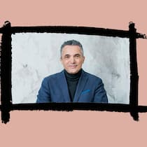 «Der CEO der UBS ist sozusagen der achte Bundesrat» Eine Portrait-Montage von Marc Chesney, der selbstbewusst in die Kamera blickt.